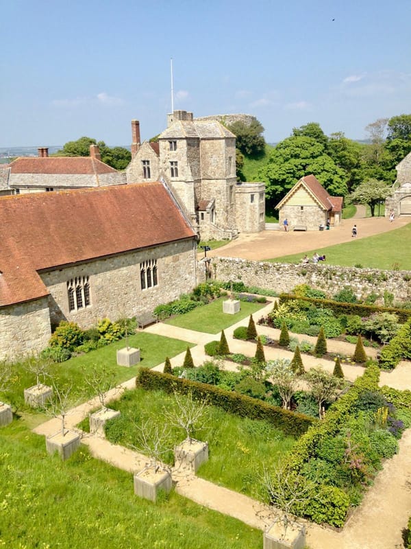 Carisbrooke Castle